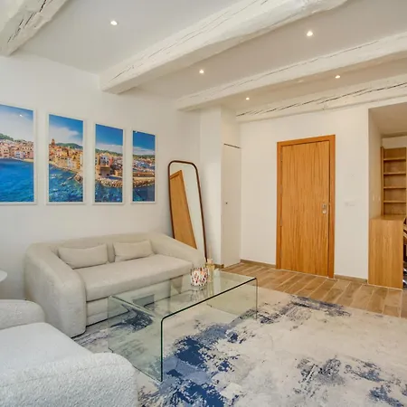 L'escale Tropezienne Rue Des Commercants 2e Appartement Saint-Tropez